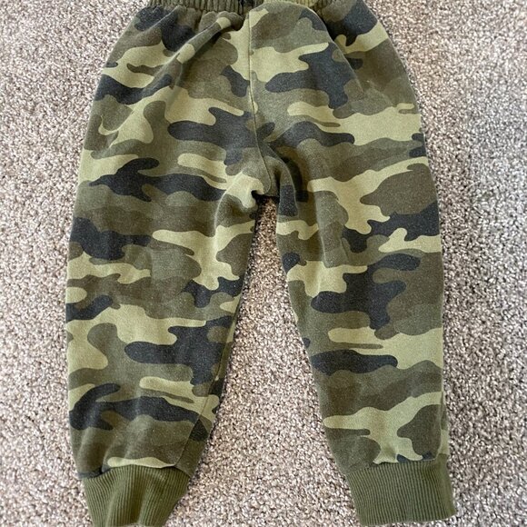 2/$15‎ Camo Comfy Lounge Pants Sweatpants Baby Size 3T - Picture 4 of 4